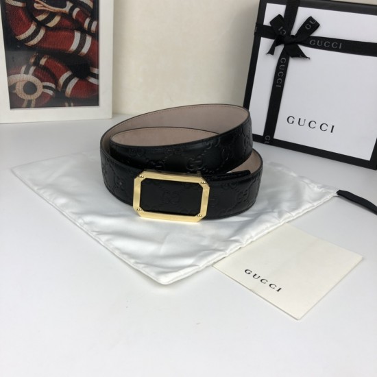 Gucci D886240 Gucci D886240