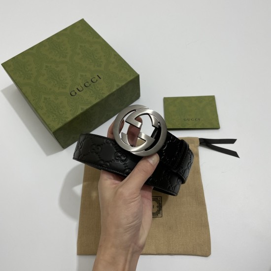 Gucci D886240 Gucci D886240