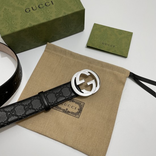 Gucci D886240 Gucci D886240