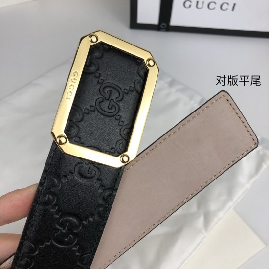 Gucci D886240 Gucci D886240