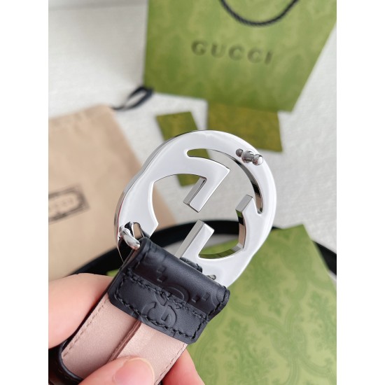 Gucci D886240 Gucci D886240