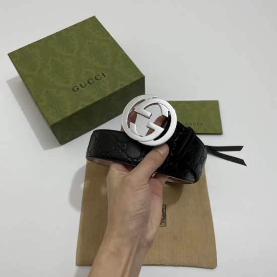 Gucci D886240 Gucci D886240