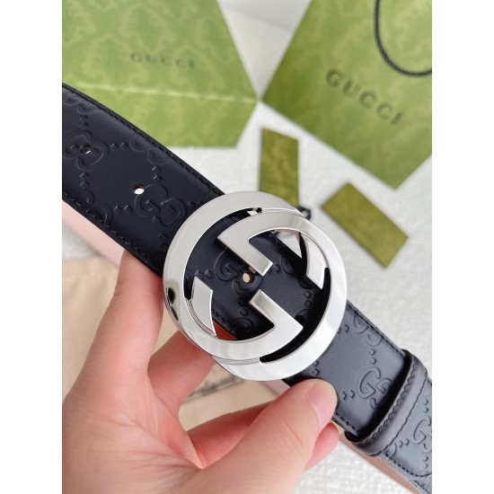 Gucci D886240 Gucci D886240