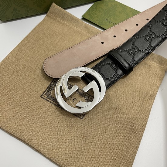 Gucci D886240 Gucci D886240