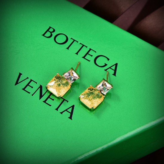 YX80950❤️BOTTEGA VENENTA 新款BV耳环 与众不同的设计 个性十足 颠覆你对传统耳环的印象 使其魅力爆灯