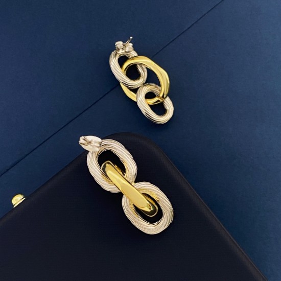 BL943800 巴黎世家BALENCIAGA拉丝工艺链条环环相扣金属耳钉耳钉 黄铜材料  尺寸约：长4.1cm