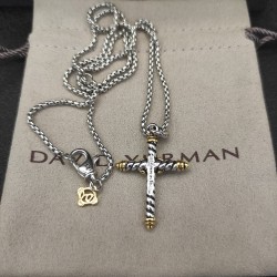 Hl64900David Yurman 分色头十字架项链。链条粗2mm，长度45+5cm延迟链