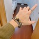 双G经典款系列复古银手链手绳 手绳尺寸:18.5>19.5>20.5>21.5厘米 细节对版做旧处理 非市面亮面版型 这款一直在出 古驰里面热卖款 非常好搭配潮流衣服 双G经典款系列复古银手链手绳 手绳尺寸:18.5>19.5>20.5>21.5厘米 细节对版做旧处理 非市面亮面版型 这款一直在出 古驰里面热卖款 非常好搭配潮流衣服