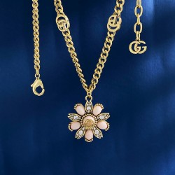 GQ923750复古闪钻樱花粉花朵互扣式双G标志仿石项链  黄铜材料+水钻  作旧古铜色