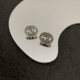 双「G」字母耳钉,大方时尚 双「G」字母耳钉,大方时尚