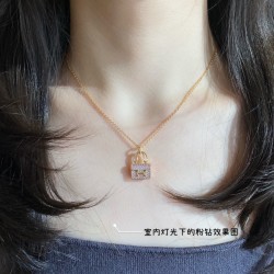 ZP开版V金镀咪金 5140B60   H家粉钻包包项链，原版锁头扣，真心好看百搭，这条爱马仕包包项链绝对带出去洋气[愉快][愉快]