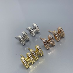 新品满钻H耳钉 编号：BL0150650