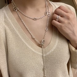 电镀18K白金色  5140C20。爱马仕猪鼻子腰链，精工，字印齐全，长度120厘米  ♥️正品一万三，我们完美复刻  Hermes猪鼻子Farandole项链  单独佩戴是简单的美 叠戴则增加层次感