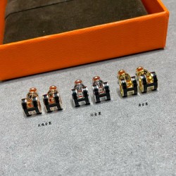 V金材质 5140A90（黑色）对版  爱马仕迷你H琳琅耳钉