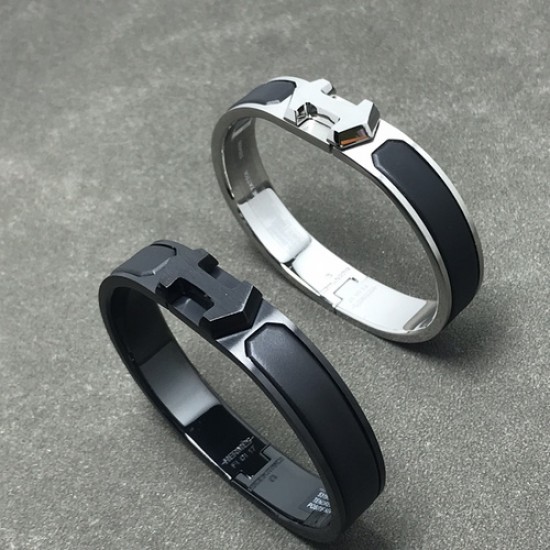 编号:GW54A80手镯 新品箭头黑武士手镯 码号:17# 19# 编号:GW54A80手镯 新品箭头黑武士手镯 码号:17# 19#