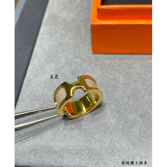 (⚠️此款不退不换不售后⚠️)5140B00 码数:678(灰色)定制进口小牛皮 ZP开版。爱马仕皮绳戒指 (⚠️此款不退不换不售后⚠️)5140B00 码数:678(灰色)定制进口小牛皮 ZP开版。爱马仕皮绳戒指