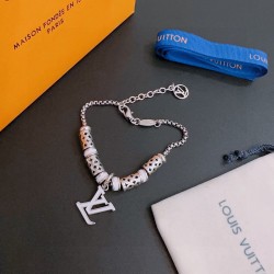 高品质LV路易威登手链