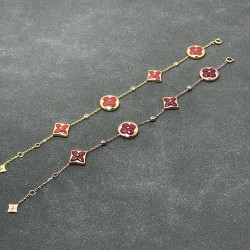 编号：DZ826A10手链 经典款四花红玉髓手链