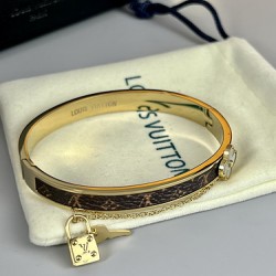 HY800A20中古LV老花皮拆包饰品手镯，夏日搭配利器，lv的老花花纹真的是永恒的经典，经久不衰，久看不腻
