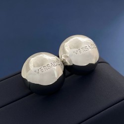 VS9291700 范思哲Versace时尚光面风半圆球形耳钉耳环 黄铜材料