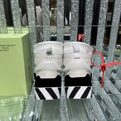 OFF WHI*TE SHOES
