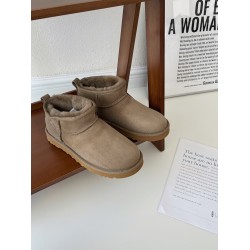 19123079  SIZE 35 - 40