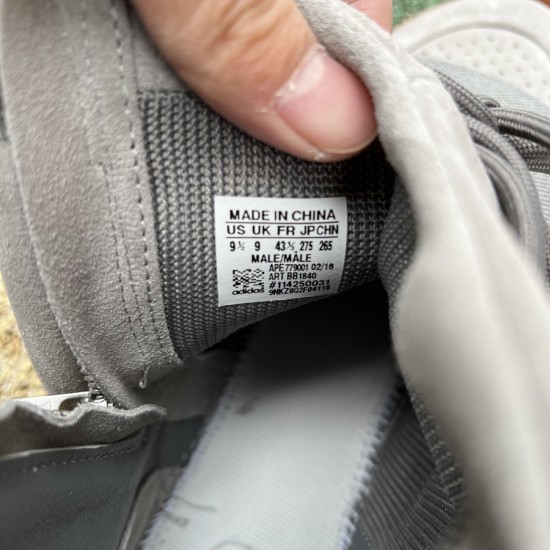 椰子750夜光 全新版本⚡️Adidas Yeezy 750 Boost Glow Dark侃爷夜光灰椰子BB1840 椰子750夜光 全新版本⚡️Adidas Yeezy 750 Boost Glow Dark侃爷夜光灰椰子BB1840