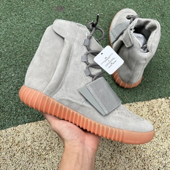 椰子750夜光 全新版本⚡️Adidas Yeezy 750 Boost Glow Dark侃爷夜光灰椰子BB1840 椰子750夜光 全新版本⚡️Adidas Yeezy 750 Boost Glow Dark侃爷夜光灰椰子BB1840