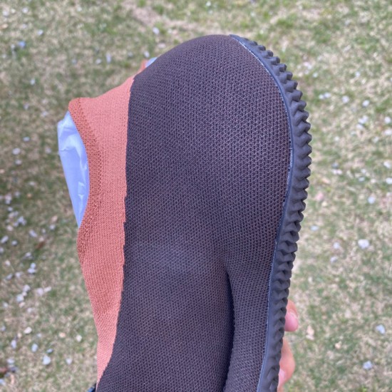 椰子棉鞋黑棕色 Adidas Yeezy Knit Runner 黑棕 石炭 椰子 休闲鞋GY1759 椰子棉鞋黑棕色 Adidas Yeezy Knit Runner 黑棕 石炭 椰子 休闲鞋GY1759