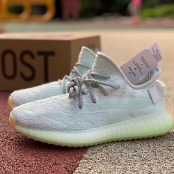 350v3亚洲水滴 Yeezy 350 V3 Runner 粉水滴鞋面夜光半透明橡胶覆盖，类似于水滴的流体轮廓，非常独特 依然Boost加持 FC9218