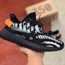 350v2黑水滴Yeezy 350 V3 Runner 鞋面夜光半透明橡胶覆盖，类似于水滴的流体轮廓 黑水滴 FC9211