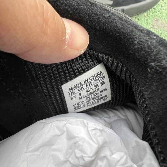 椰子750黑色 全新版本⚡️Adidas Yeezy Boost 750 black 侃爷 黑椰子全黑 BB1839 椰子750黑色 全新版本⚡️Adidas Yeezy Boost 750 black 侃爷 黑椰子全黑 BB1839