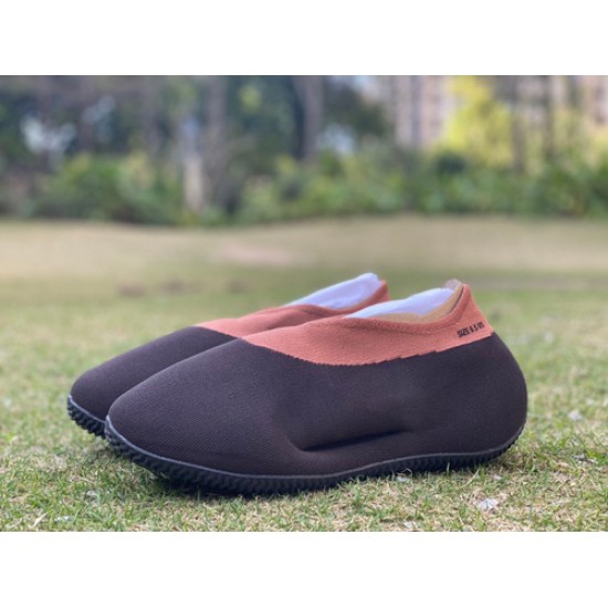 椰子棉鞋黑棕色 Adidas Yeezy Knit Runner 黑棕 石炭 椰子 休闲鞋GY1759 椰子棉鞋黑棕色 Adidas Yeezy Knit Runner 黑棕 石炭 椰子 休闲鞋GY1759