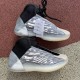 椰子篮球鞋 纯原版 Adidas Yeezy Basketball QNTM 黑灰拼接休闲版椰子篮球鞋 Q46473 尺码:40-46.5 椰子篮球鞋 纯原版 Adidas Yeezy Basketball QNTM 黑灰拼接休闲版椰子篮球鞋 Q46473 尺码:40-46.5