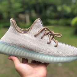 350v2灰绿 性价比版偏小0.5-1码Adidas Yeezy 350 V2灰绿 椰子 FZ1268