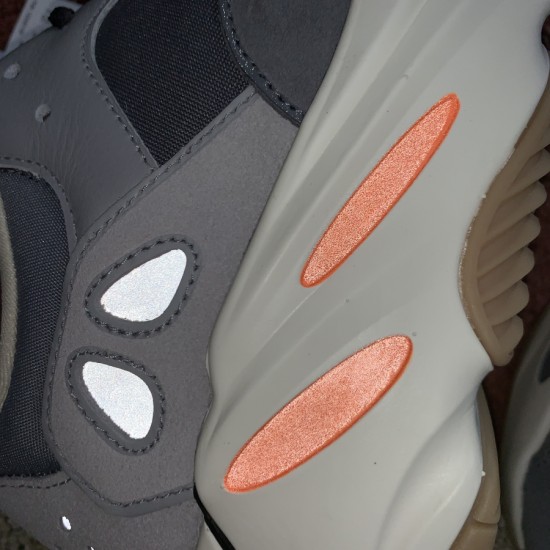 椰子700磁铁 特供版本 Adidas Yeezy Boost 700 Magnet 磁铁侃爷老爹鞋 FV9922 尺码:36-46.5 椰子700磁铁 特供版本 Adidas Yeezy Boost 700 Magnet 磁铁侃爷老爹鞋 FV9922 尺码:36-46.5