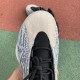 椰子篮球鞋 YEEZY BSKTBL 篮球鞋3M反光 椰子 黑灰银 EG1535 尺码:36-47.5 椰子篮球鞋 YEEZY BSKTBL 篮球鞋3M反光 椰子 黑灰银 EG1535 尺码:36-47.5