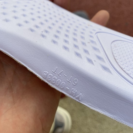 椰子700磁铁 特供版本 Adidas Yeezy Boost 700 Magnet 磁铁侃爷老爹鞋 FV9922 尺码:36-46.5 椰子700磁铁 特供版本 Adidas Yeezy Boost 700 Magnet 磁铁侃爷老爹鞋 FV9922 尺码:36-46.5