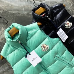 MONCLER AWAKENY