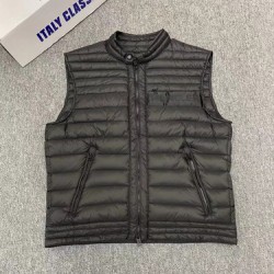 Moncler M052