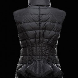 MONCLER ANSERINE GILETS