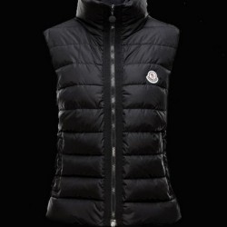 MONCLER ANSERINE GILETS