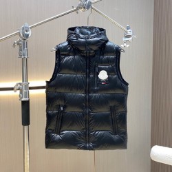 Moncler M097