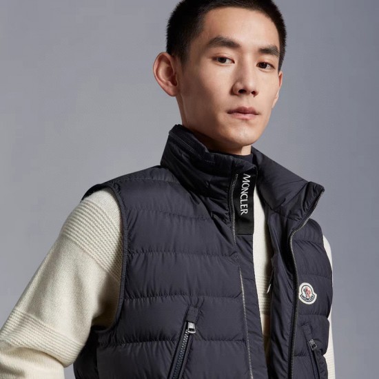 Moncler M098 Moncler M098