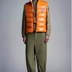 2 MONCLER 1952 MAN Parken Vest