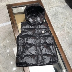 MONCLER 76