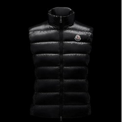 MOCNLER VESTS Ghany