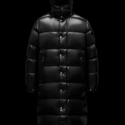 MONCLER  Hanoverian