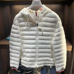MONCLER52