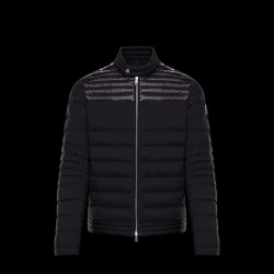 MONCLER CYR